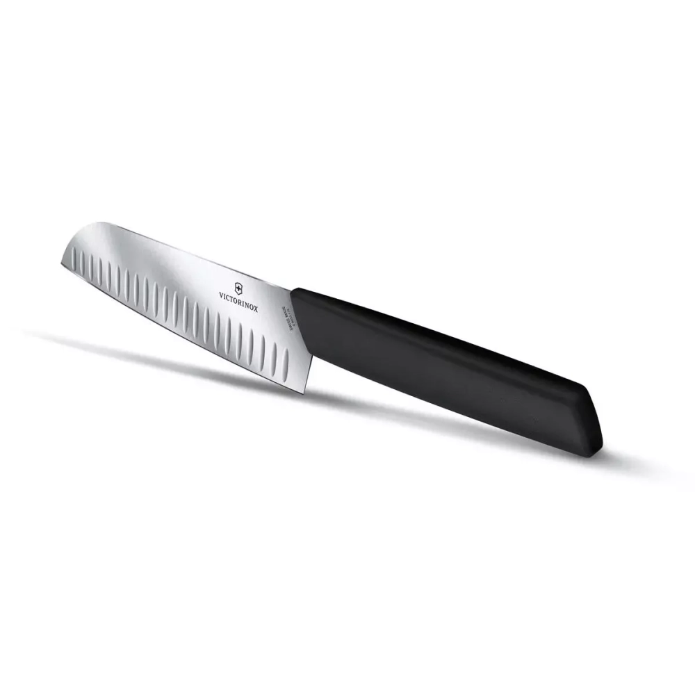 Victorinox - Нож Swiss Modern 17см Santoku черный / артикул   6.9053.17KB  / GTIN 7611160092472