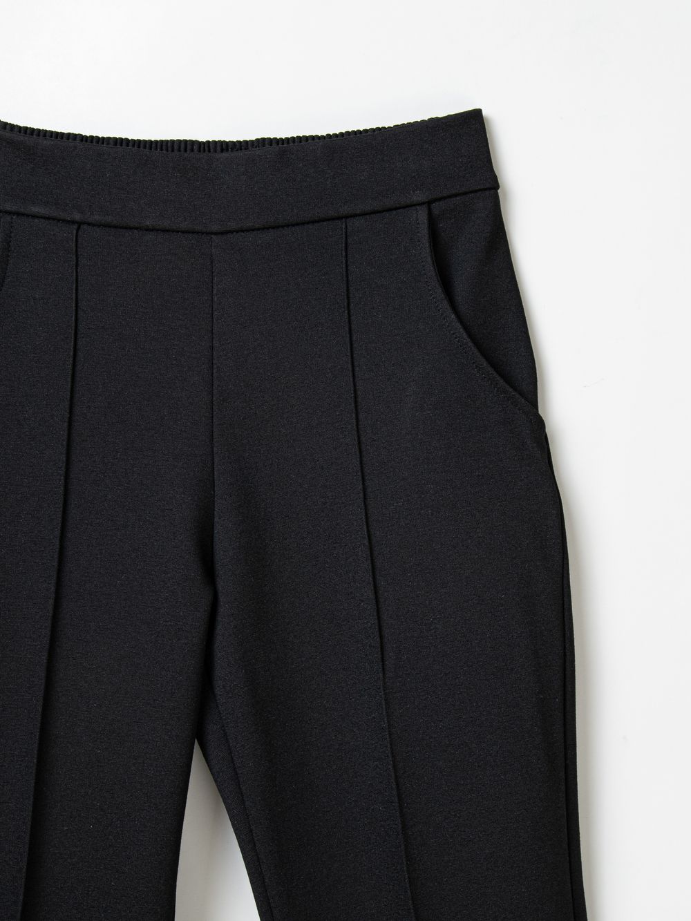 Брюки зауженные "Черные" для девочки 7+