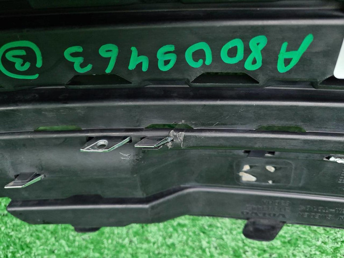 Решетка переднего бампера Volvo XC90 2 (14-19)