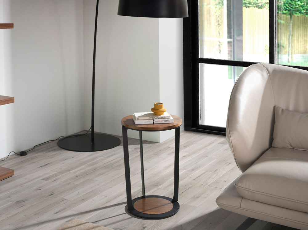 Приставной столик 2116/MH2208B из ореха и черной стали