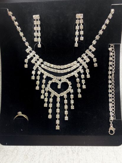 Комплект украшений, 4 предмета