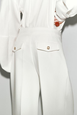 ZARA ШИРОКИЕ БРЮКИ С ЗАЩИПАМИ, ЖЕЛТОВАТО-БЕЛЫЙ