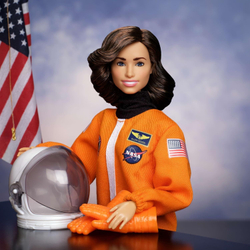 Кукла Barbie Inspiring Women, Ellen Ochoa Эллен Очоа