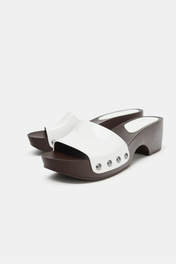 ZARA БОСОНОЖКИ НА ТАНКЕТКЕ ИЗ ЛАКИРОВАННОЙ КОЖИ, БЕЛЫЙ