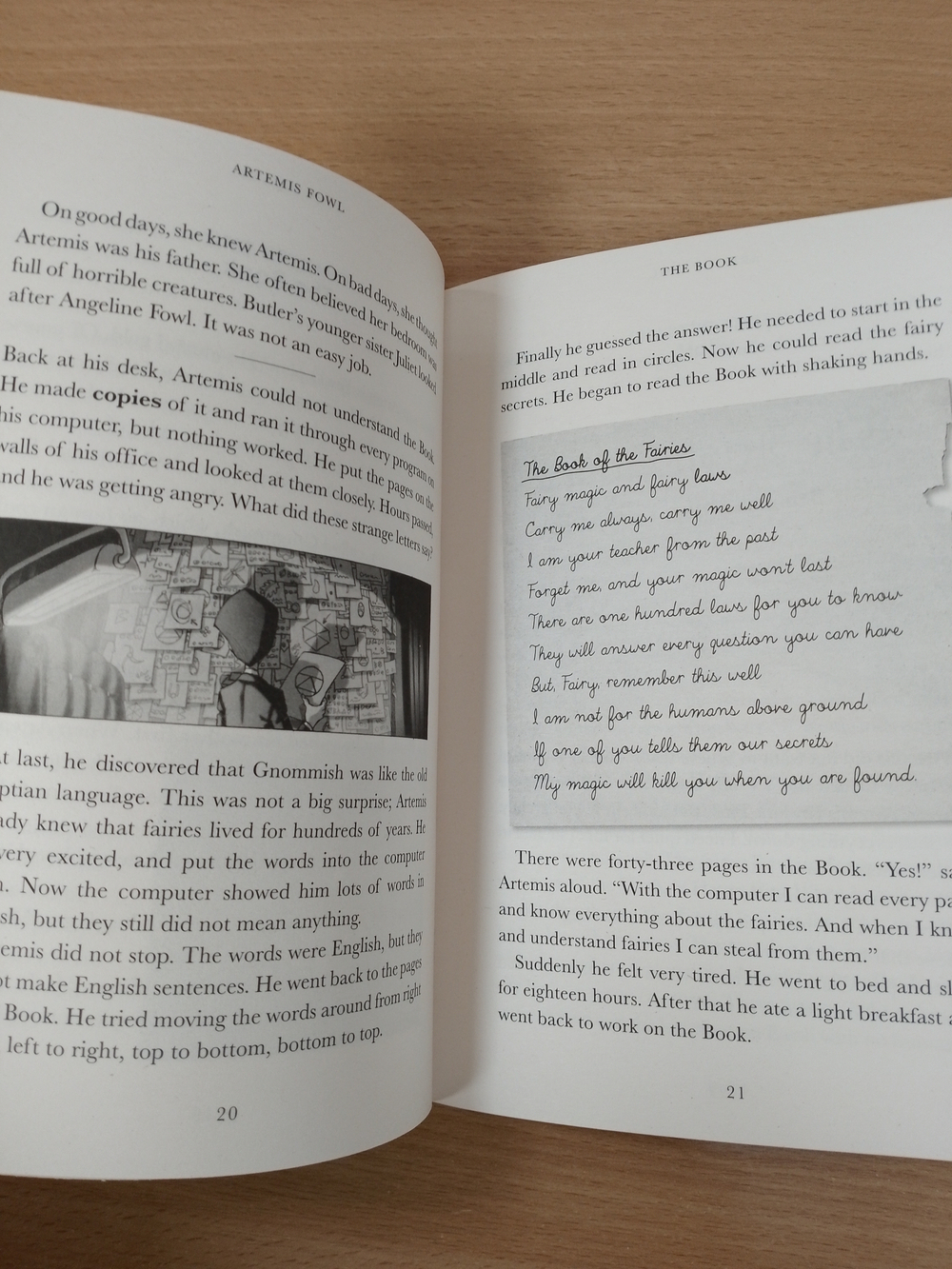 Penguin Readers Level 4: Artemis Fowl (ELT Graded Reader)