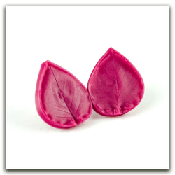 Листья сирени малые