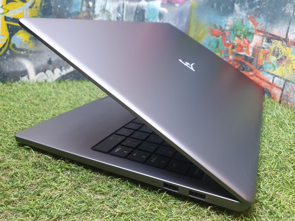 Ноутбук F+ Ryzen 7/16Gb/FHD/FLAPTOP R