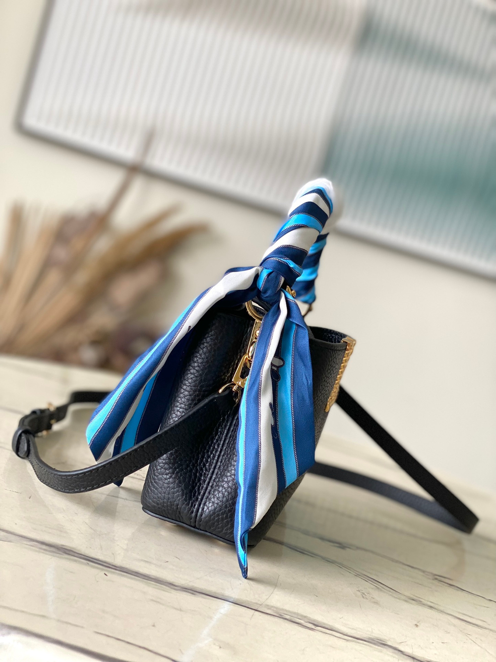 Louis Vuitton Capucines Mini