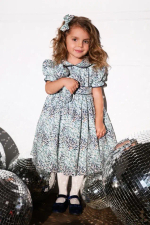 Шарлотта Зеленое с синим кантом