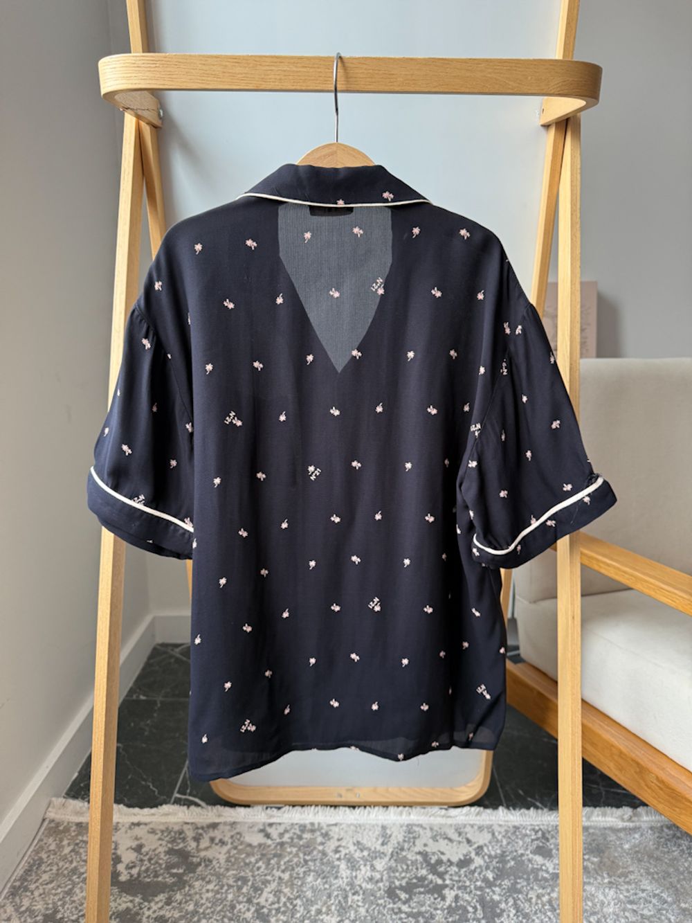 Костюм №21, 128