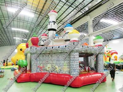 Коммерческий надувной батут "Замок"