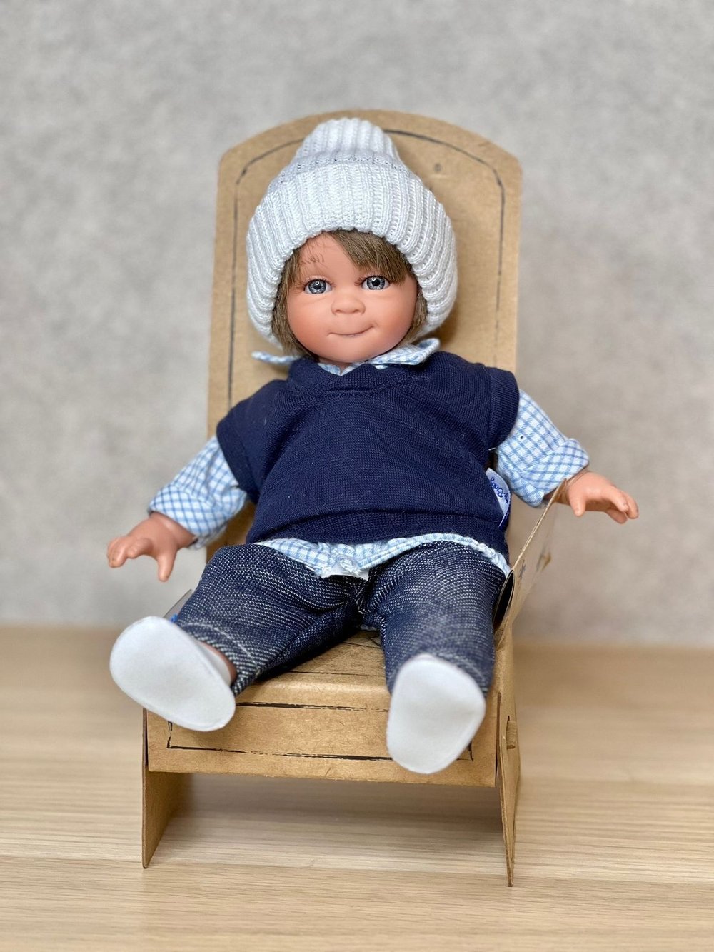 Кукла LAMAGIK мягконабивная  28см Gestito (10002)