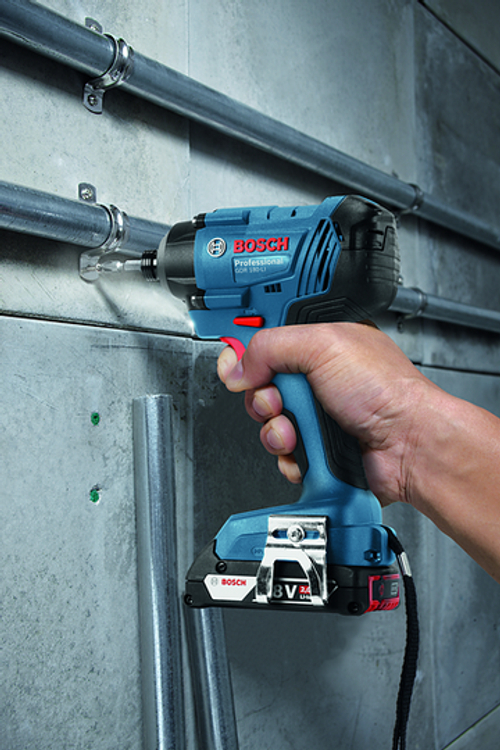 Аккумуляторный гайковерт BOSCH GDR 180-LI 06019G5120