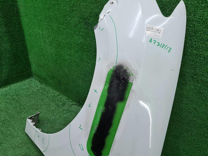 Крыло переднее левое Renault Logan 2 (2014-2022)