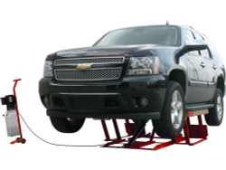 LR06 Низкоуровневый  передвижной подъемник 2,8 т.