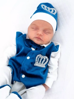 Комбинезон на выписку для новорожденного джентльмен