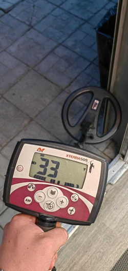 Металлоискатель Minelab X-Terra 505