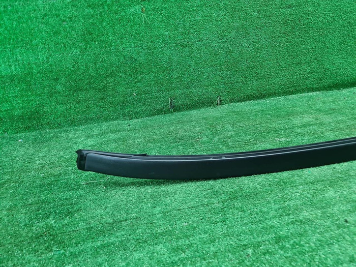 Рейлинг правый Volvo XC60 1 (2008-2017)