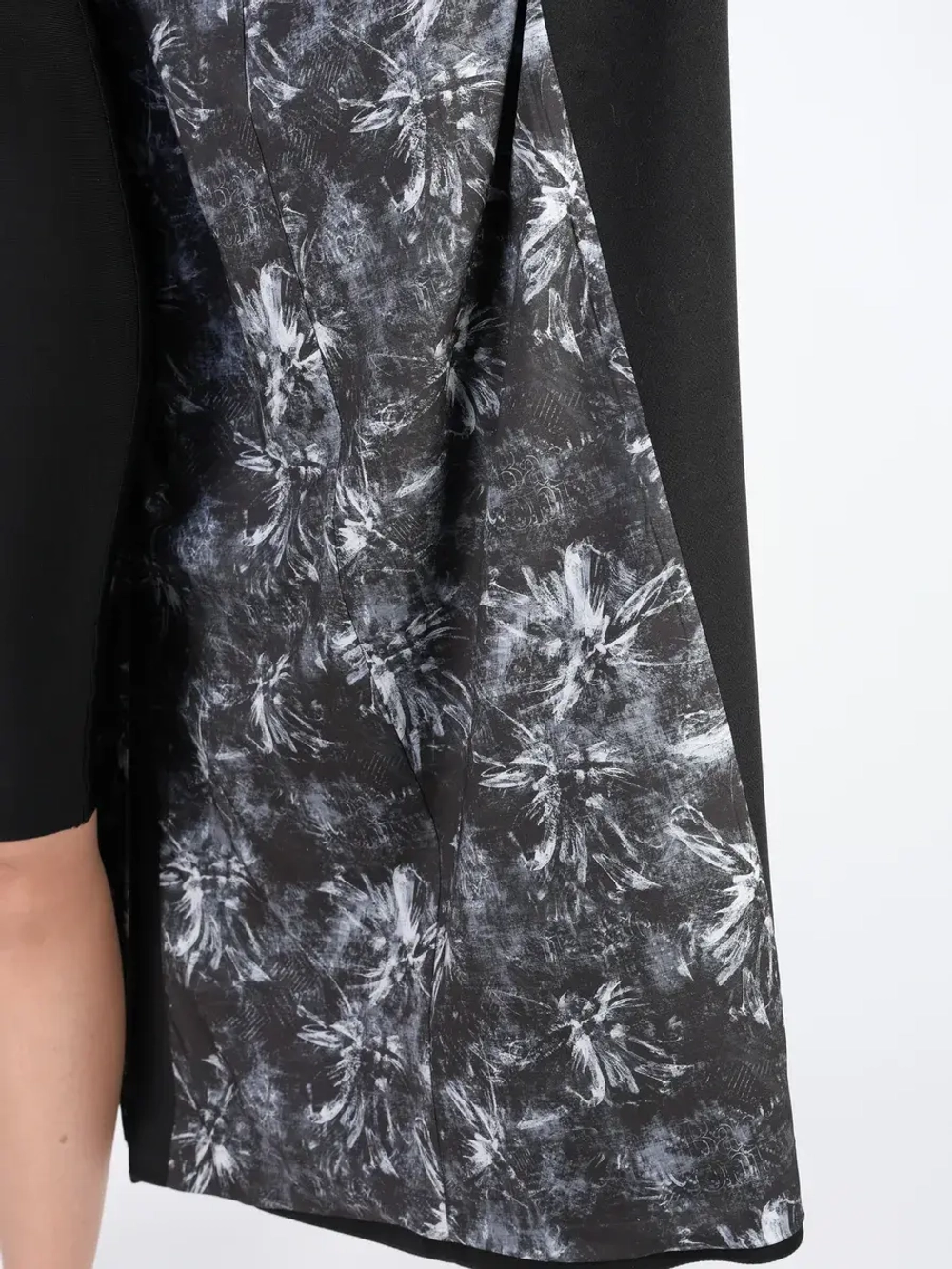 Пальто демисезонное длинное с поясом