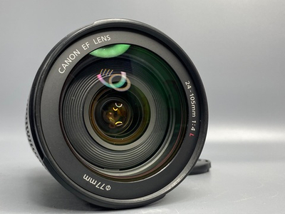 Canon EF 24-105mm f/4L IS USM царапинки на линзе