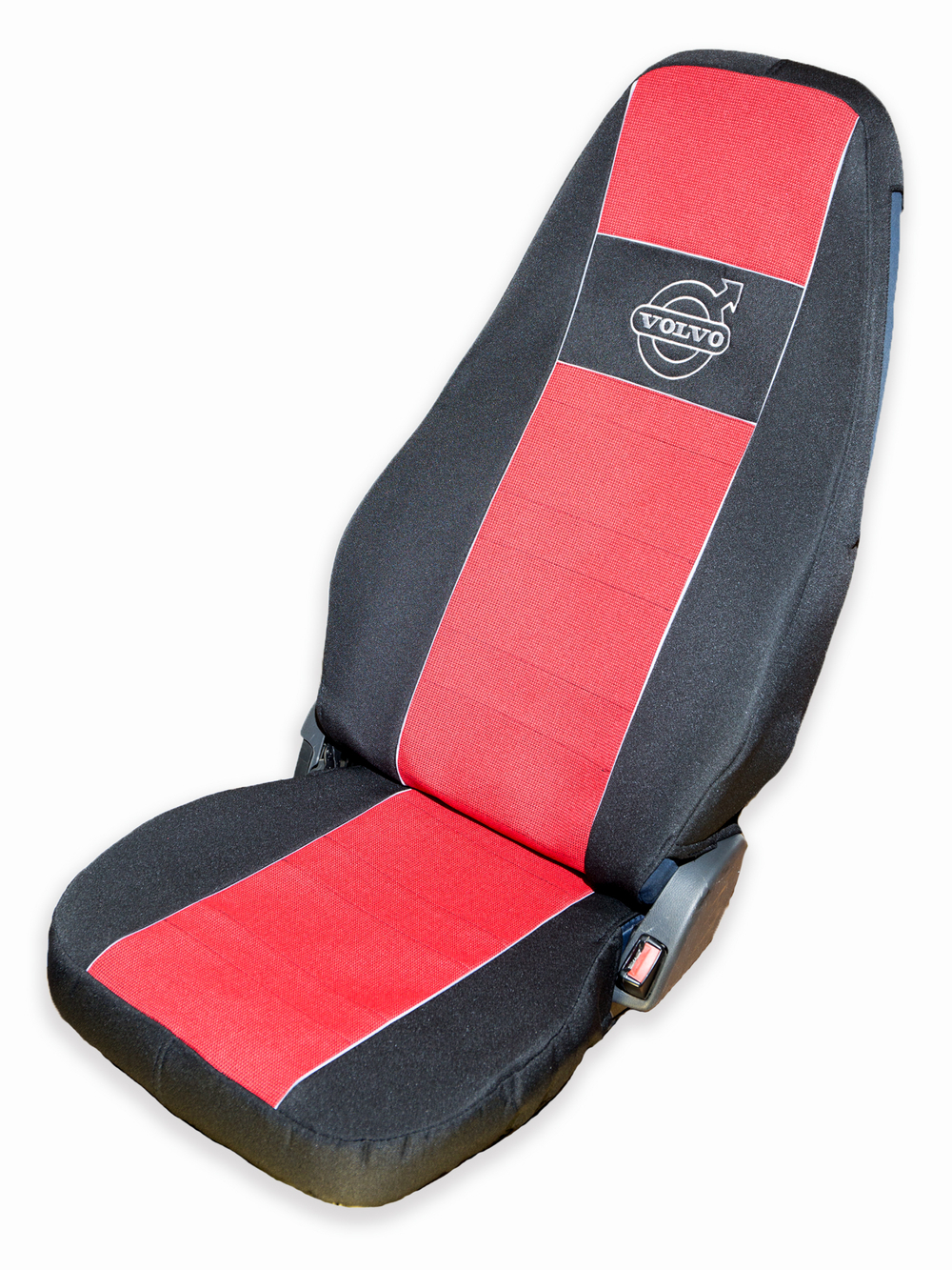 Чехлы VOLVO FH 12 после 2003 года: два высоких сиденья, ремни от стоек кабины (нет выреза под ремень) (полиэфир, черный, красная вставка)