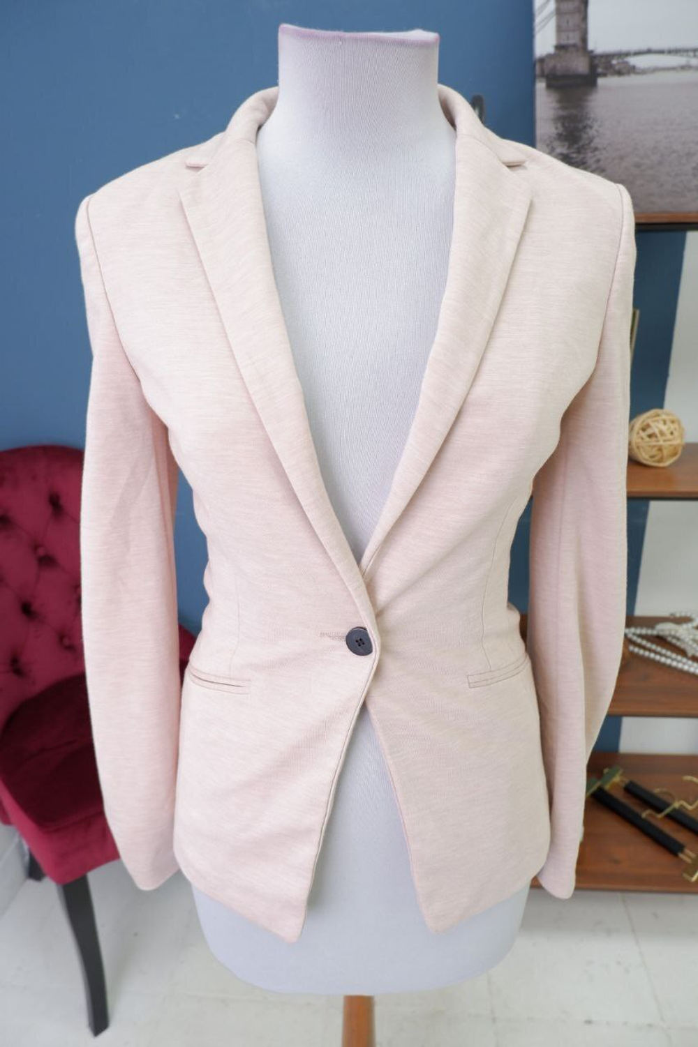 Жакет H&M пудровый 40 размер