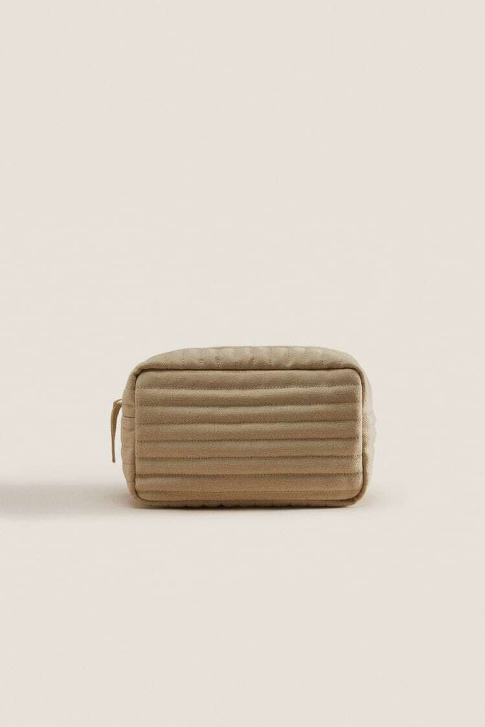 ZARA HOME СТЕГАНАЯ КОСМЕТИЧКА, СВЕТЛО-КОРИЧНЕВЫЙ