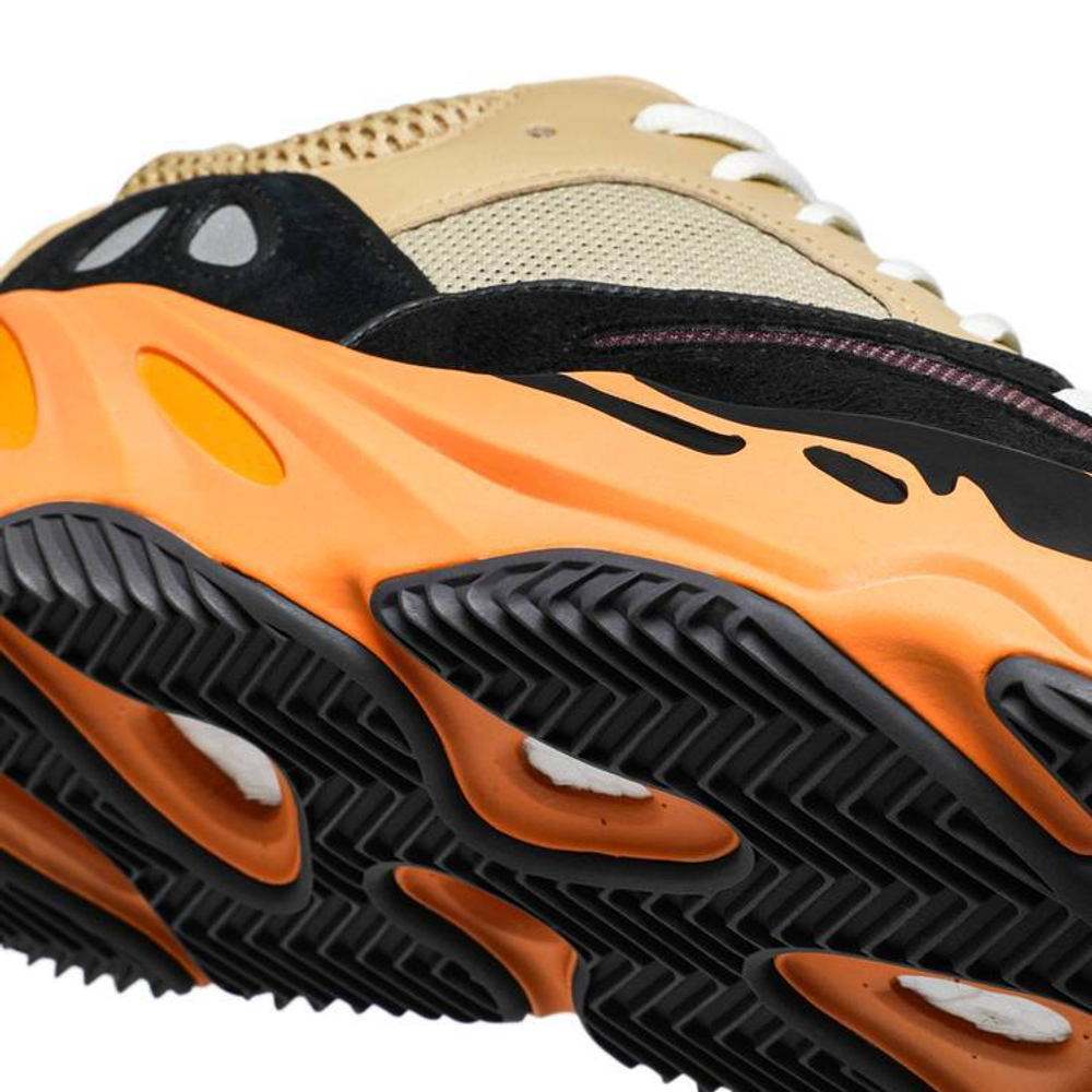 Кроссовки Adidas Originals Yeezy Boost 700 "Enflame Amber"