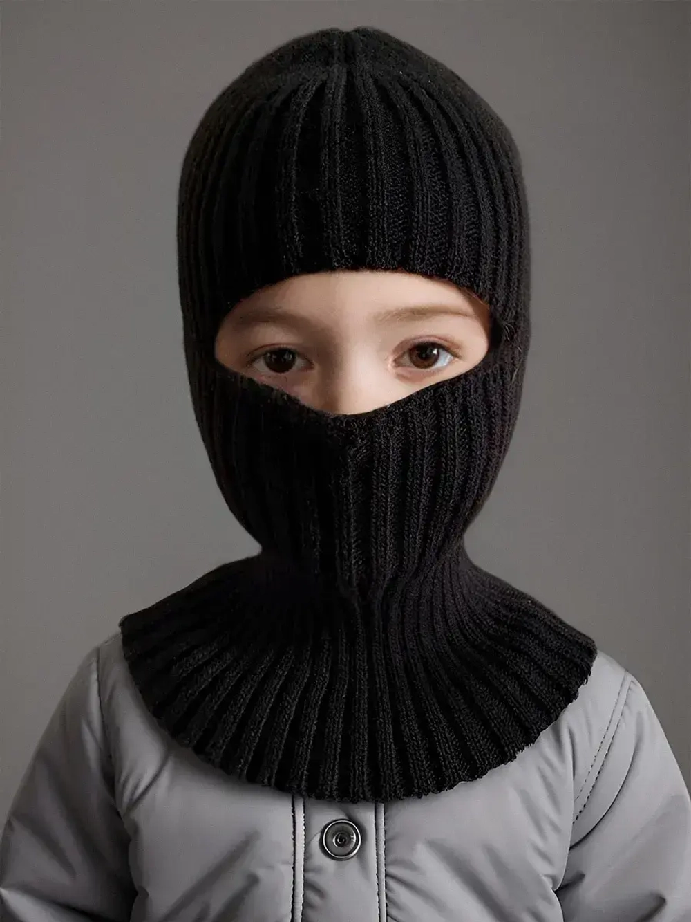 Балаклава для детей вязаная демисезонная