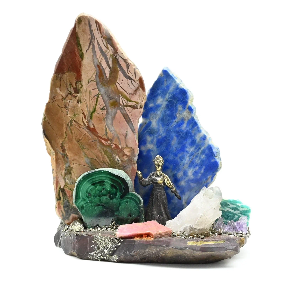 Композиция из самоцветов "Хозяйка медной горы" 94*55*106мм