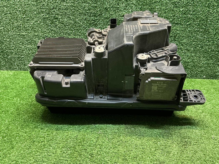 Фара правая Hongqi E-HS9 (2020-н.в.) LED