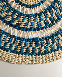 ZARA HOME КРУГЛАЯ ПЛЕТЕНАЯ ПОДСТАВКА ПОД СТОЛОВЫЕ ПРИБОРЫ, СИНИЙ