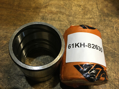 Втулка 61KH-82630