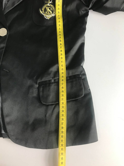 Жакет приталенного кроя, визуально на 50 размер, новый