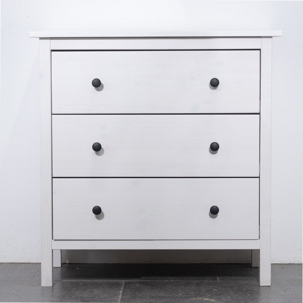 Белый деревянный комод Хермес с 3 ящиками с металлическими ручками, комод на ножках для игрушек, из массива дерева