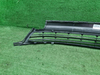 Решетка переднего бампера Toyota RAV 4 ca40 15-19