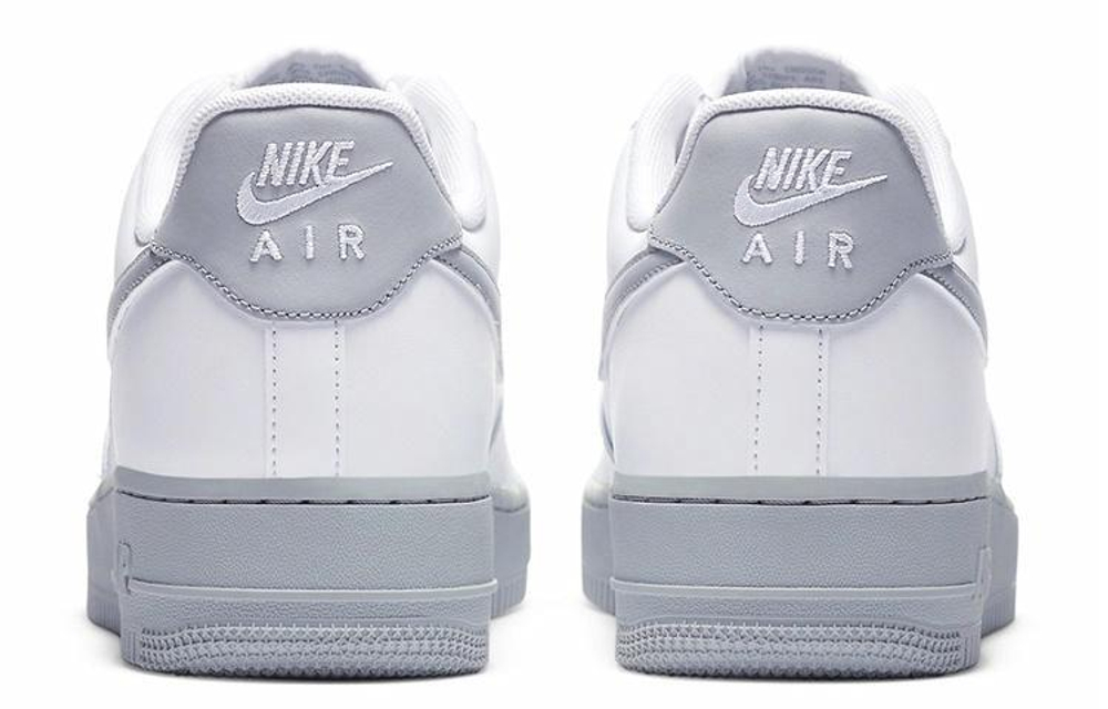 Кроссовки Nike Air Force 1 07 "Wolf Grey"