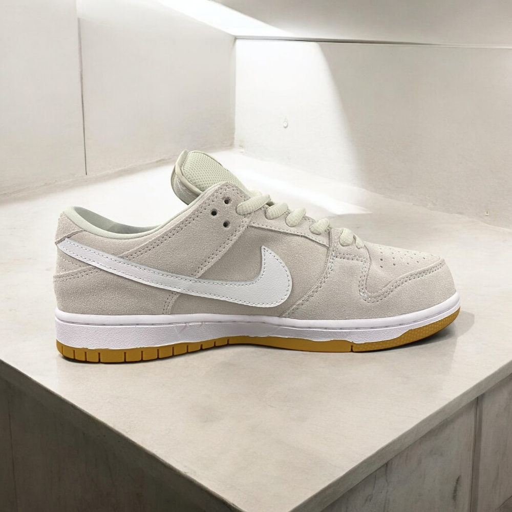 Nike SB Dunk Low • Bone Gray