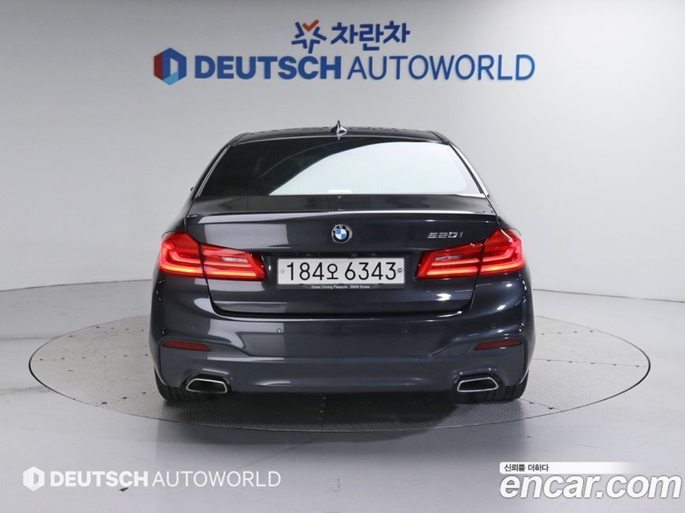 BMW 5 Series (G30) 520i M Sports (08.2020)