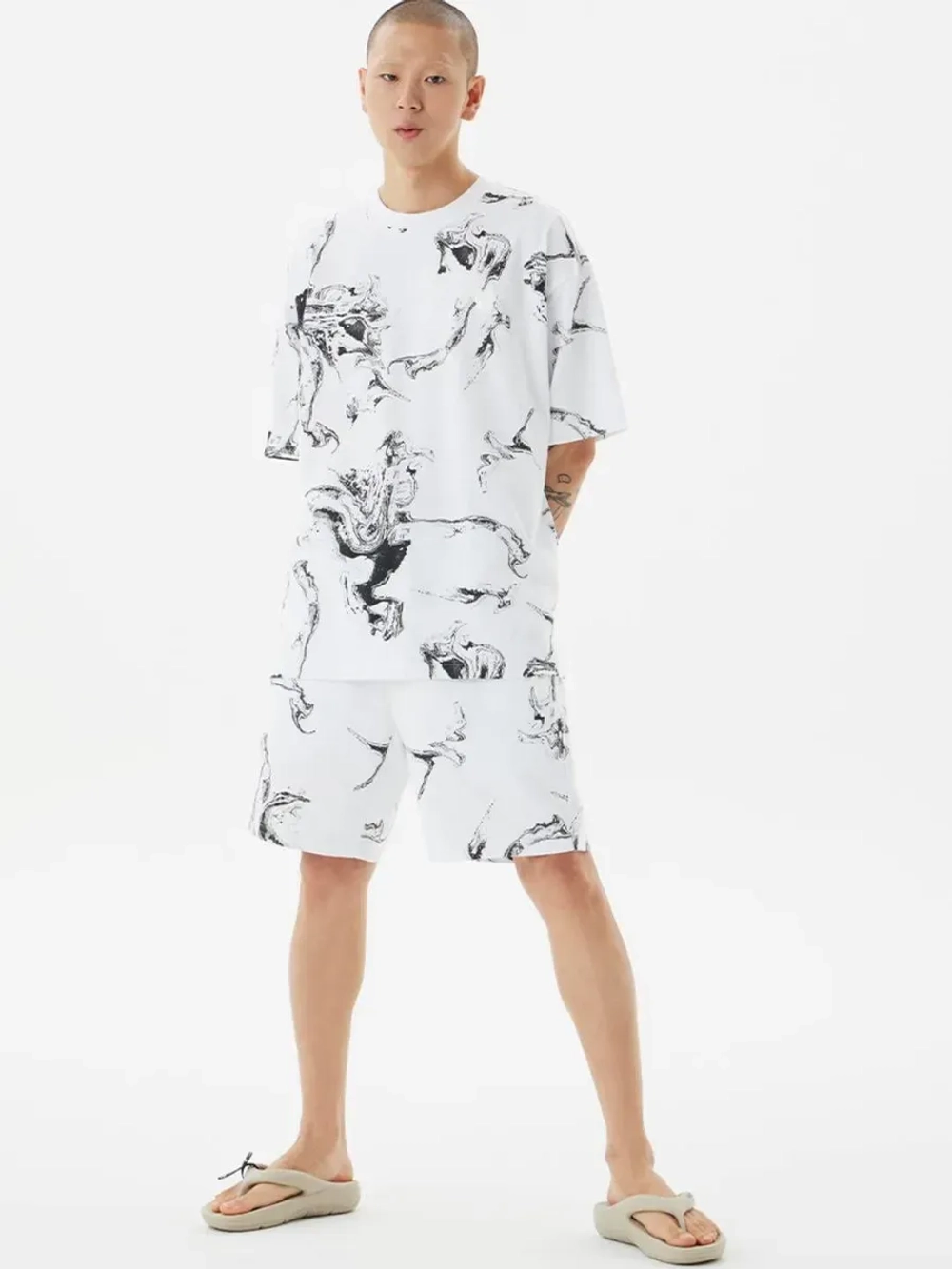 Шорты с принтом "мрамор"