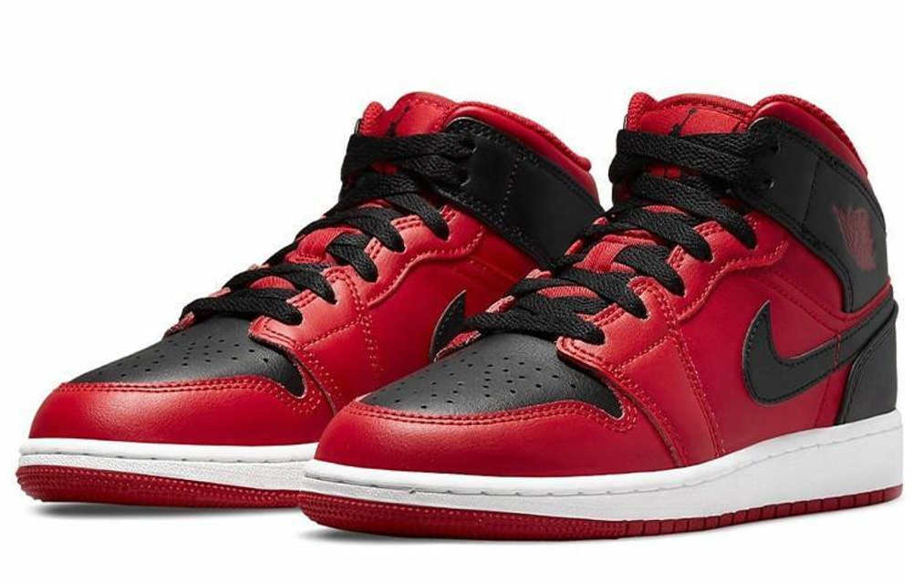 Кроссовки Jordan Air Jordan 1 Mid Reverse Bred