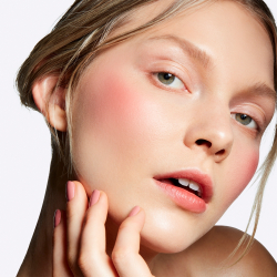 MAC Cosmetics Extra Dimension Blush - пудрово-розовый, 4 g