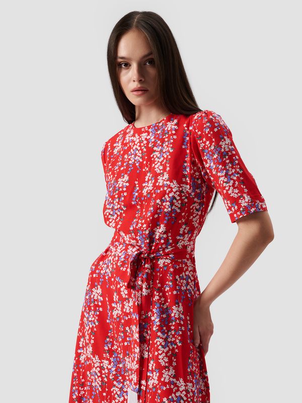 ПЛАТЬЕ С ЦВЕТАМИ