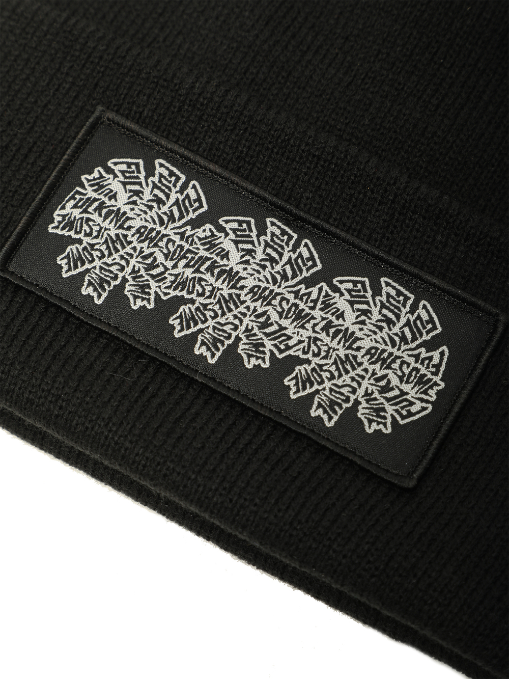Шапка Three Spiral Edge Stitch