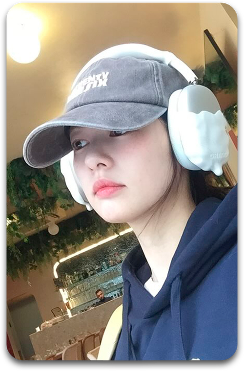 Карта #2365 / Jun So Min