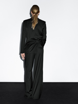 Massimo Dutti Брюки из 100% прохладной шерсти с защипами, черный