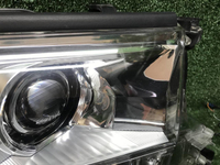 Фара правая Toyota Land Cruiser 200 (2015-2021) LED