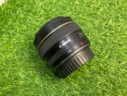 Canon EF 50mm 1.4 USM