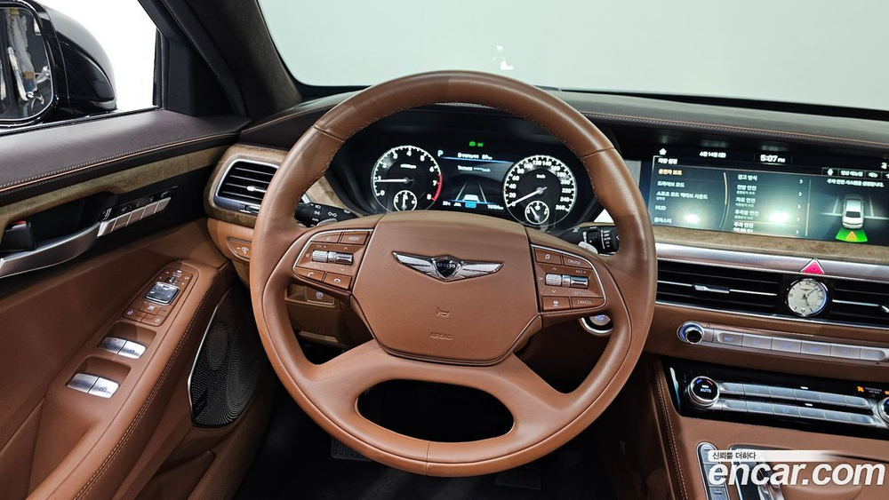 Genesis G90 3.8 AWD (02.2021)