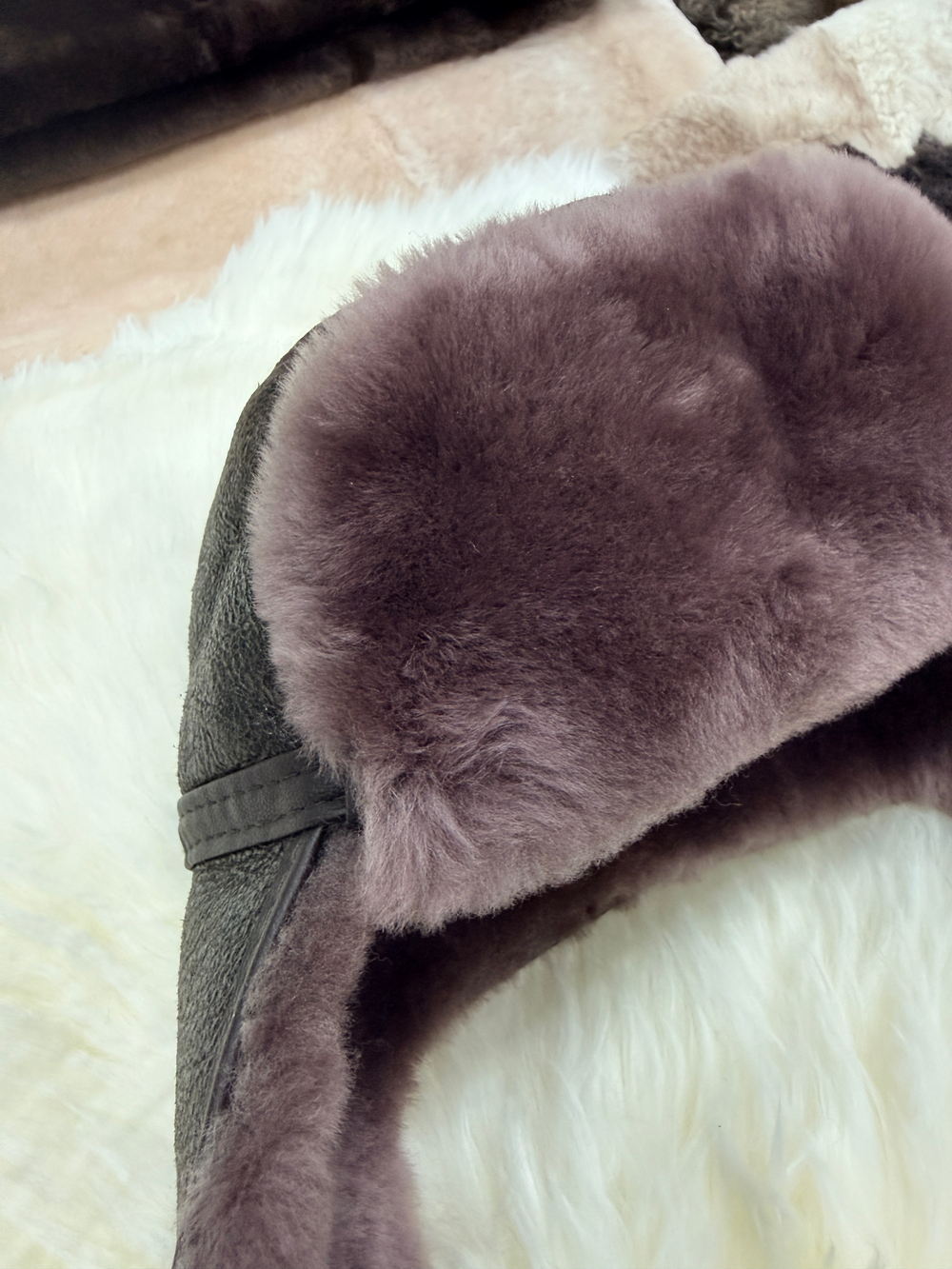 Шапка из натуральной овчины